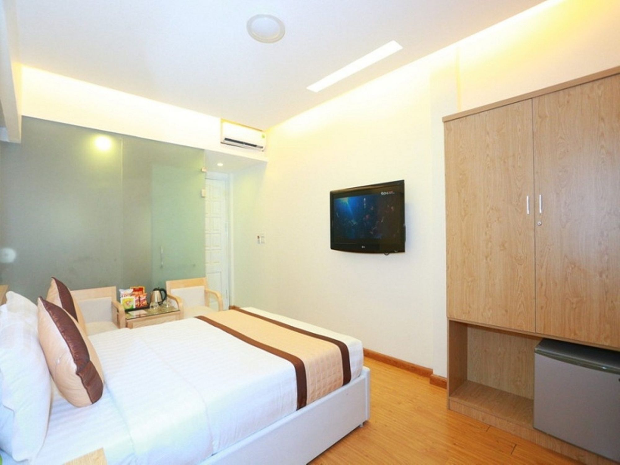 האנוי Oyo 210 Saki Hotel מראה חיצוני תמונה