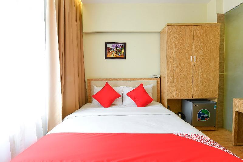 האנוי Oyo 210 Saki Hotel מראה חיצוני תמונה